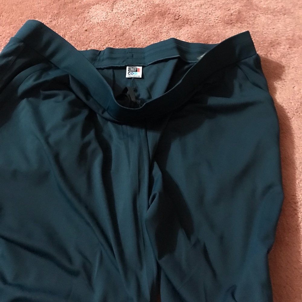 PRICE FIRM (2) packs of (2)pair in each pack of men’s performance shorts ( - Picture 12 of 16